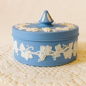 Vintage Wedgewood Blue Jasperware Round Trinket Box